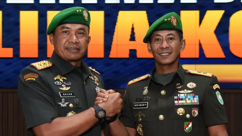 Pangdam Jaya/Jayakarta Mayjen TNI Mohamad Hasan, dan Pangdam Iskandar Muda Mayjen TNI Novi Helmy Prasetya.