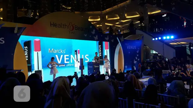 Marcks' dan Venus Cosmetic
