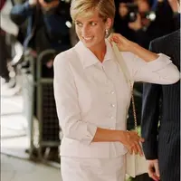 Alasan Putri Diana Emoh Pakai Brand Chanel Usai Bercerai. (dok. Instagram @lady-diana_/https://www.instagram.com/p/B8XJVJlJqTL/Henry)