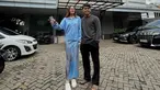 Selama merahasiakan kehamilannya ke publik, Aaliyah kerap mengenakan pakaian yang longgar maupun dress panjang. Penampilannya itu membuat banyak warganet berspekulasi tentang dirinya yang sedang hamil. (Liputan6.com/IG/@thariqhalilintar)