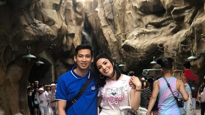 Respon dan balasan 4 artis cantik ini saat suaminya digoda wanita lain, menohok banget! (Sumber: Instagram/@nindyparasadyharsono)