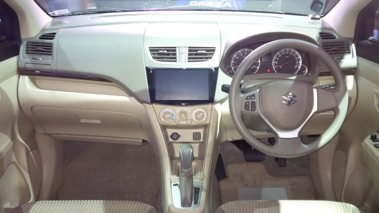 Ini Fitur Unggulan Ertiga Dreza di Kabin