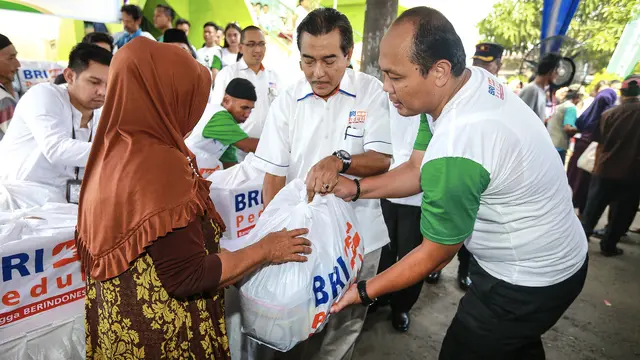 Berbagi Kebahagiaan Ramadan, Bank BRI Salurkan 64 Ribu Paket Sembako Gratis