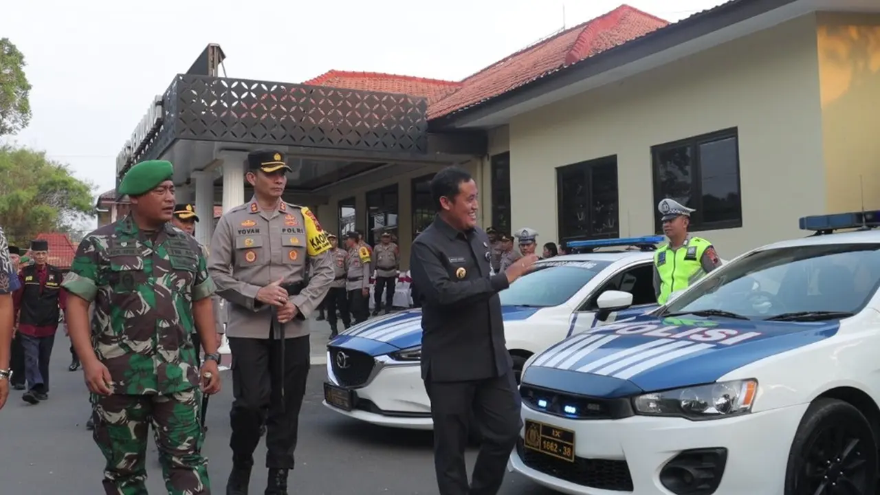 Sebanyak 726 personel gabungan dari unsur Polri-TNI dan stakeholder lainnya dilibatkanselama perayaan Natal 2023 dan Tahun Baru 2024 (Nataru) di Pemalang. (Foto: Liputan6.com/Humas Polres Pemalang)