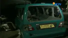 Sebuah angkot dirusak warga di kawasan Lebak Bulus, Jakarta. Pasalnya sang sopir diduga mabuk, hingga mengemudi angkot secara ugal-ugalan.