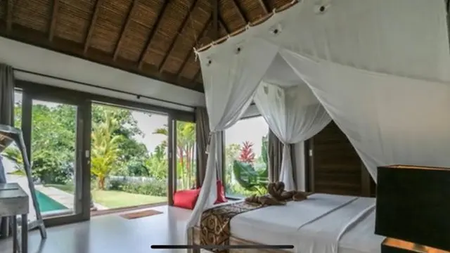 Villa milik Luna Maya