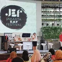 Untuk pertama kalinya, kini Jakarta Eat Festival digelar di Gandaria City Mall dan menghadirkan 40 tenant. (Instagram @jakartaeatfestival)