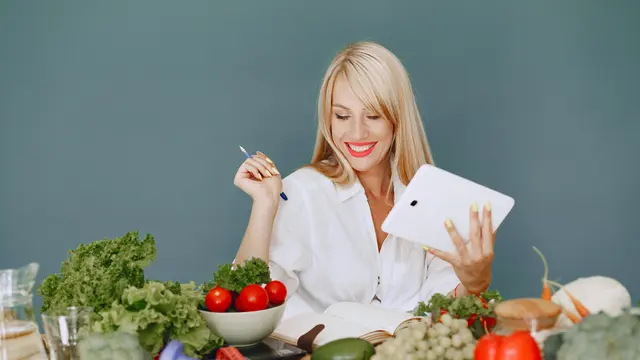 Cara Membuat Kue Bawang Gurih dan Renyah, Cocok untuk Camilan Tahan Lama