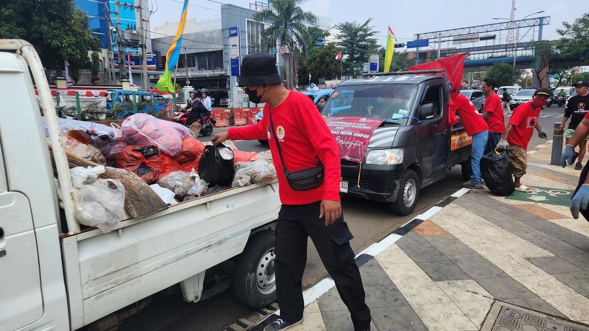 Metro Sepekan: Buntut Aksi Titip Sampah di Kantor Wali Kota Depok, Politikus PDIP Tantang Balik Idris Berita Viral Hari Ini Jumat 20 September 2024