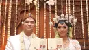 Alisia mengaku deg-degan saat proses akad nikah berlangsung ketimbang sang suami Novian Herbowo. (Andy Masela/Bintang.com)