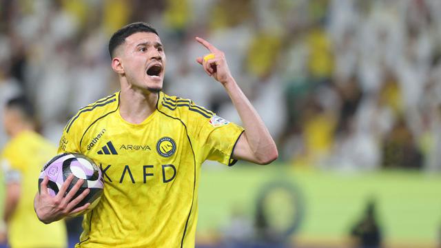 Al-Nassr Pesta Gol 5-2 atas Al-Najma, Ronaldo Cetak Brace di Laga ke-100 dan Kokohkan Puncak Klasemen