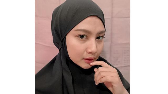 Pernah Viral, Ini 6 Potret Briptu Hikma saat Tak Bertugas Jadi Polwan