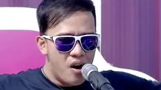 Repvblik  membawakan lagu Sakit Aku Sakit dalam acara inBox SCTV (19/08/2014).