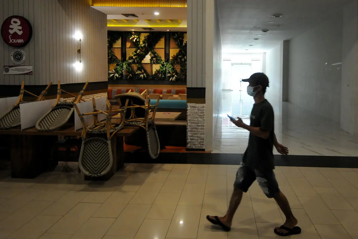 FOTO: Mal Tutup Sementara Selama Masa PPKM Level 4