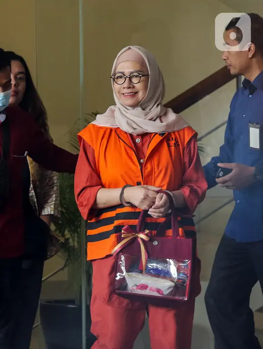 <p>Perkara dugaan korupsi tersebut diduga berawal sekitar 2012, saat itu PT Pertamina memiliki rencana untuk mengadakan LNG sebagai alternatif mengatasi terjadinya defisit gas di Indonesia. (Liputan6.com/Angga Yuniar)</p>