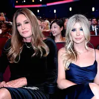 Sepertinya Caitlyn Jenner mencoba untuk menjaga kehidupan cintanya. (Kevork Djansezian/Getty Images/E! News)