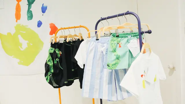 La Dolce De Leche & DOUCHE "Happiness Is A State Of Mind"