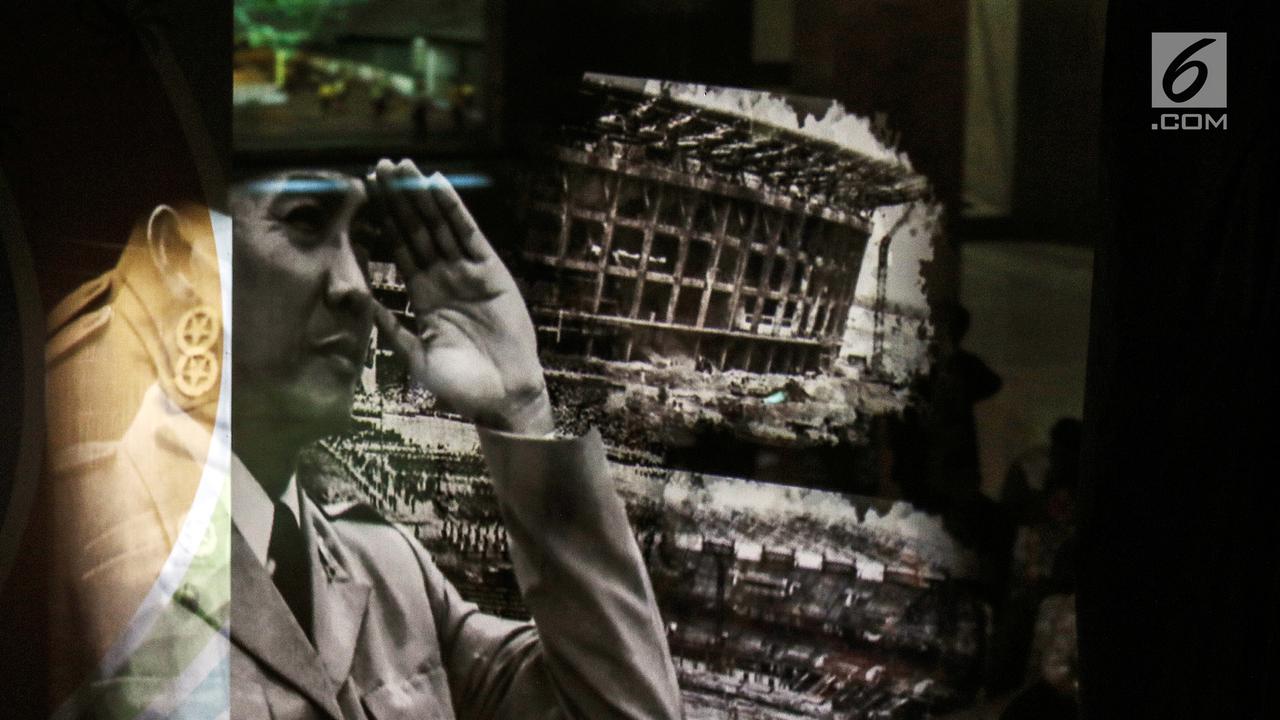 Melihat Wajah Jakarta dari Masa ke Masa Lewat Hologram