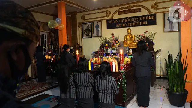 Perayaan Waisak Suku Tengger