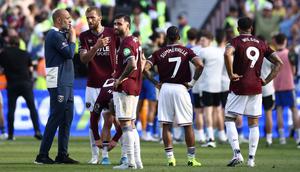 West Ham United berhasil meraih kemenangan 3-0 atas Leeds United pada laga pekan ke-38 Premier League musim ini di London Stadium, Minggu (24/05/2026) malam WIB. Meski memetik tiga poin penuh, The Hammers finis di urutan ke-18 klasemen akhir liga dan dipastikan terdegradasi ke Championship musim depan. (AFP/Henry NICHOLLS)