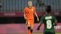 Vivianne Miedema merupakan kunci sukses Belanda saat membantai Zambia pada pertandingan babak penyisihan Grup F. Ia bahkan membawa timnya menjuarai Euro 2017. Saat ini, Miedema telah mencetak 77 gol termasuk 4 golnya ke gawang Zambia dari 96 penampilannya untuk Belanda. (Foto: AP/Andre Penner)