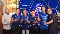 Presiden Arema FC Gilang Widya Pramana Resmi Perkenalkan 4 Pemain Baru Kloter Pertama, Kamis sore (7/4/2022)/Ist