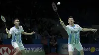Pasangan ganda putra Indonesia, Fajar Alfian/ Muhammad Rian Ardianto saat beraksi pada Indonesia Open 2019 di Istora Senayan, Jakarta, Rabu (17/7/2019). (Bola.com/Peksi Cahyo)