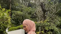 Biar Gak Salah Pilih! Ini 5 Warna Hijab yang Cocok untuk Semua Warna Kulit