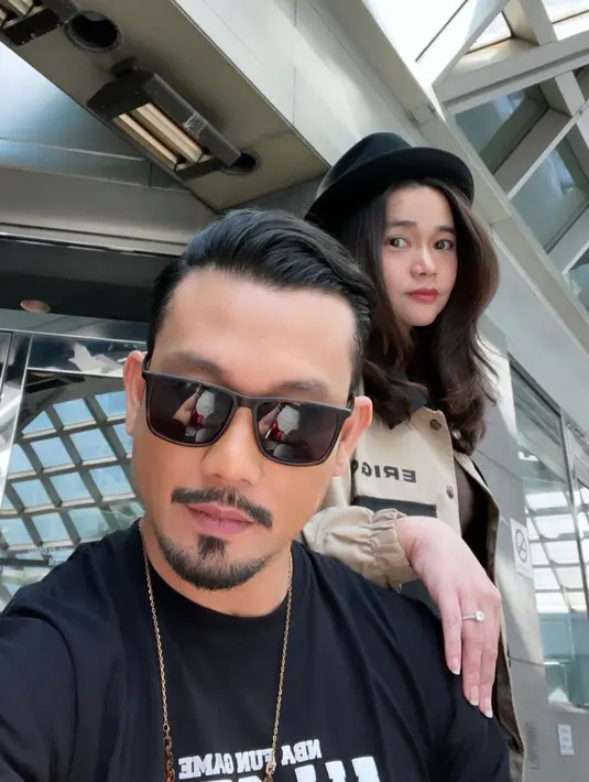 Denny Sumargo dan Olivia Allan (Instagram/sumargodenny)
