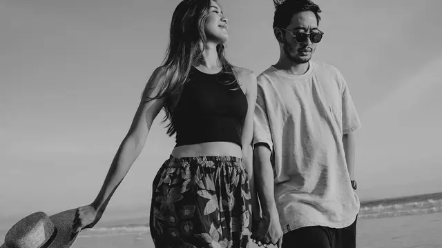 7 Momen Romantis Syahnaz dan Jeje Saat Liburan di Bali