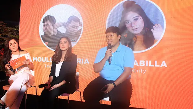 Selebgram Salshabila dan Youtuber Mouldie Satria.