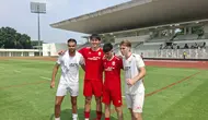 Jens Raven, Mitchell Baker, Mathew Baker, dan Luke Vickery mengikuti internal game Timnas Indonesia di Stadion Madya GBK, Jakarta, Sabtu (30/5/2026). (Bola.com/Hery Kurniawan)