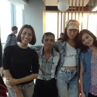 Pemain film Gangster di redaksi Bintang.com. foto: twitter