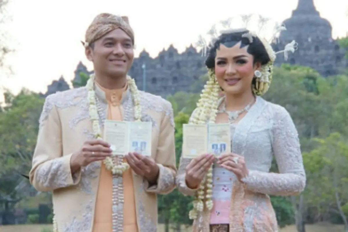 [Bintang] Vicky Shu