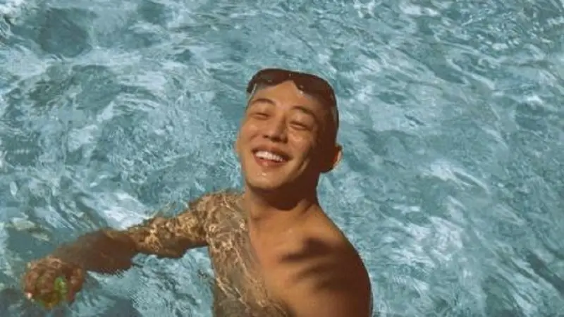 Diduga Pacaran dengan Sesama Lelaki, Aktor Korea Yoo Ah In Sebut Itu Rumor  - Lifestyle Liputan6.com
