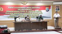 Kapolda Sulut Irjen Pol RZ Panca Putra memimpin rapat pembahasan sejumlah isu aktual di Sulut.