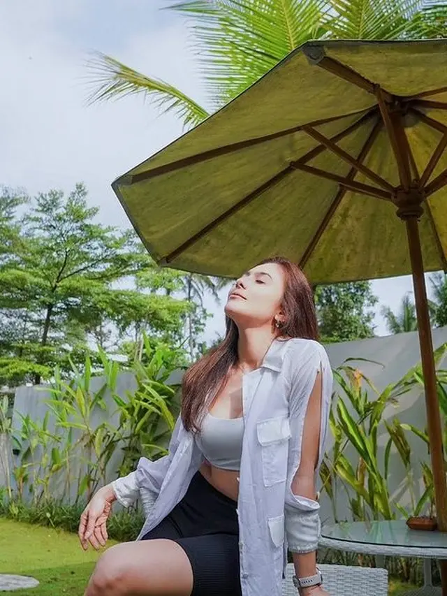 Wulan Guritno liburan di Yogyakarta (Instagram/wulanguritno)