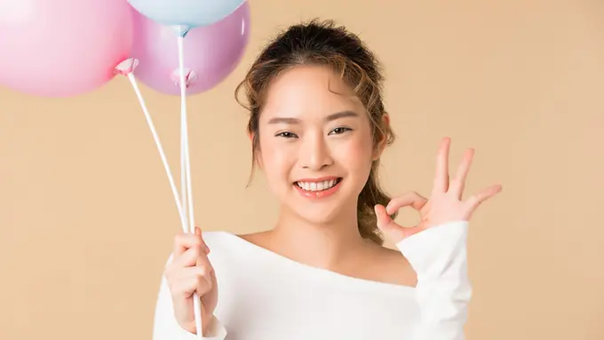 Kiat Tampil Manis dan Minimalis Ala Selebriti Korea