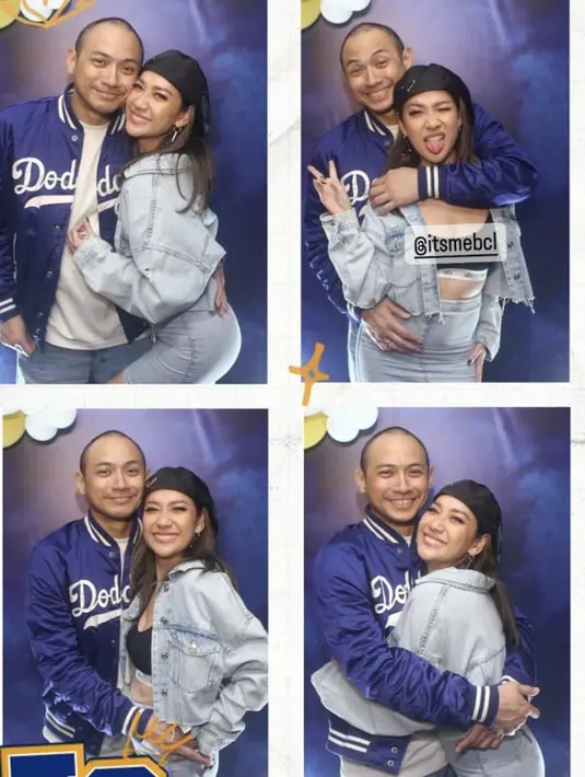 Pasutri baru Bunga Citra lestari hadir dengan jaket dan skirt denim dipadukan inner bra top hitam. Dan Tiko mengenakan jaket biru baseballnya. [@tikoaryawardhana]