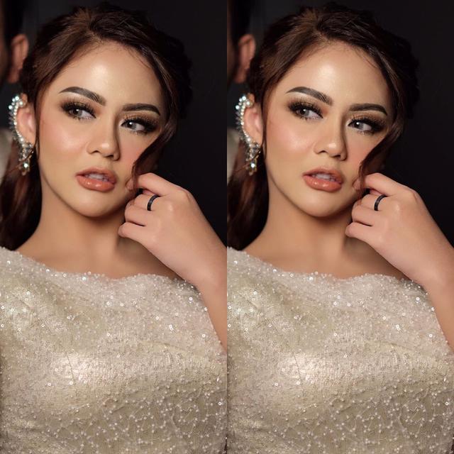 6 Gaya Pemotretan Jenita Janet dengan Kekasih Baru, Bak Prewedding