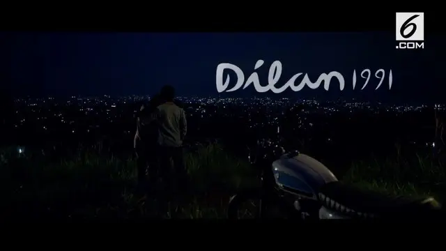 Di trailer film Dilan 1991, dihiasi dialog romantis antara Dilan, yang diperankan oleh Iqbaal Ramadhan dan Milea, yang diperankan oleh Vanesha Prescilla. Siapa sangka, trailer yang baru diluncurkan ini berhasil bikin warganet baper!