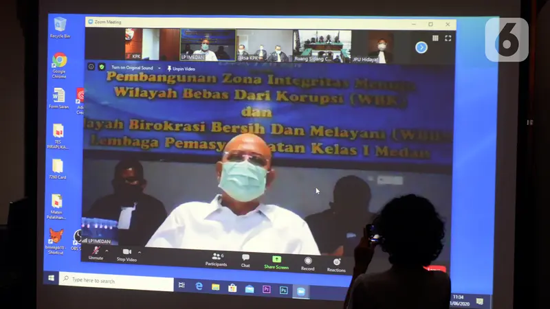 Wali Kota Medan nonaktif Tengku Dzulmi Jalani Sidang Putusan Secara Daring