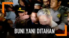 Terpidana Kasus pelanggaran Undang-Undang (UU) Informasi dan Transaksi Elektronik (ITE), Buni Yani dibawa ke Lapas Gunung Sindur, Kabupaten Bogor.