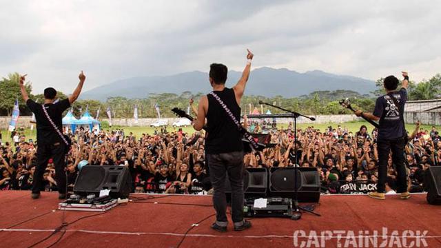 Captain Jack Band Band Baru Harus Suarakan Perubahan Showbiz Liputan6 Com