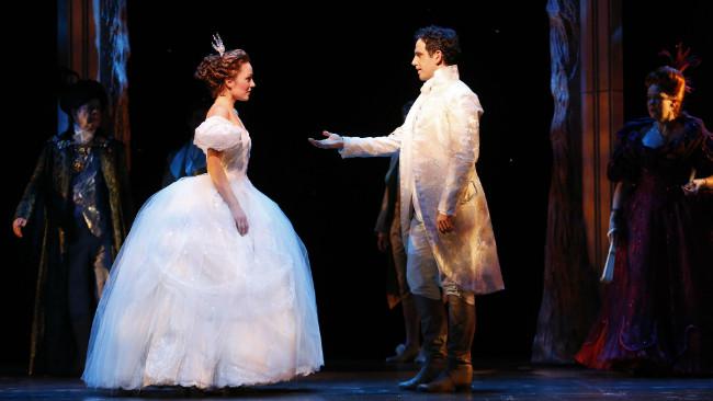 Cinderella versi pertunjukan Broadway. (Sumber Wikimedia Commons)