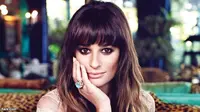 Lea Michele Tiru Gaya Penelope Cruz