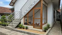 9 Desain Kandang Ayam di Pekarangan Sempit yang Tidak Bau dan Tetap Rapi