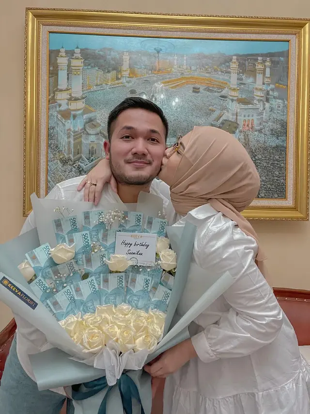 Hamil Anak Pertama, Ini 6 Momen Manis Kesha Ratuliu dan Suami