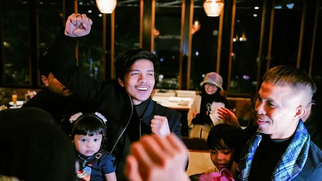 Penampilan Halilintar Anofial Asmid Ayah Atta Halilintar Saat Merayakan Ultah Ke-55 Tuai Sorotan, Netizen: Astaga Kakeknya Amena