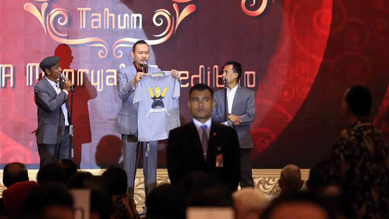 Cak Lontong